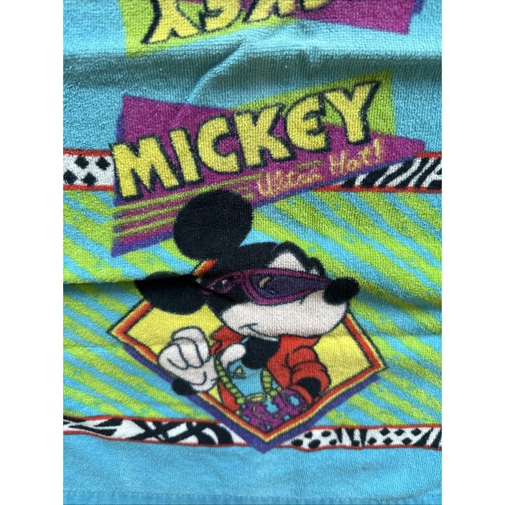 VTG Walt Disney Mickey Mouse HAND TOWEL 80s 90s Ultra Hot Retro Franco‎ 16x26
